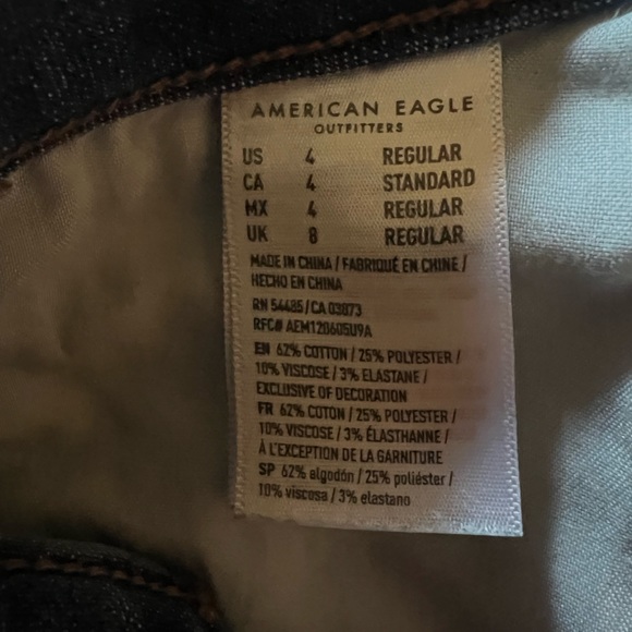 American Eagle no hole jeans size 4 regular - Picture 3 of 4